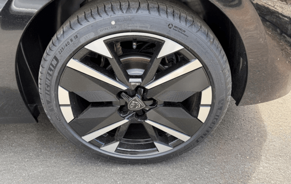 peugeot-308-1-5-bluehdi-130ch-s-s-gt-eat8 - 978514713