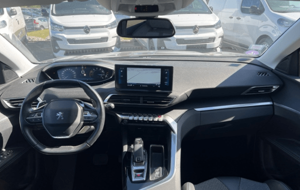 peugeot-3008-1-2-puretech-130ch-s-s-allure-eat8 - 978564713
