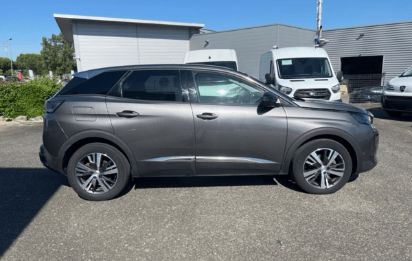 peugeot-3008-1-2-puretech-130ch-s-s-allure-eat8 - 978564713