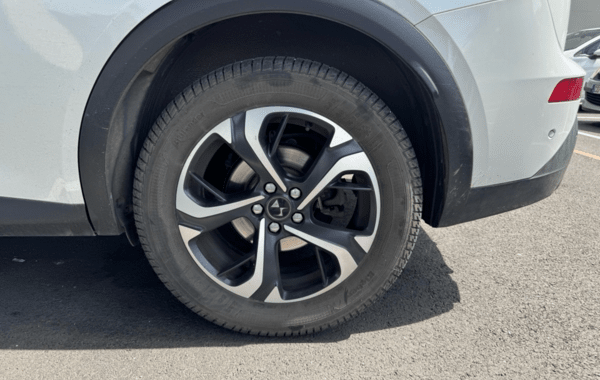ds-ds-7-crossback-bluehdi-180ch-so-chic-automatique-128g - 978574713