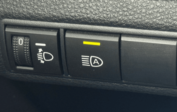 toyota-corolla-122h-dynamic-business-my20-lombaire - 979254713