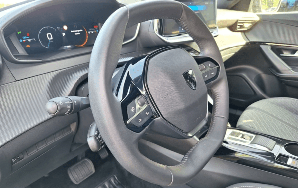 peugeot-2008-1-5-bluehdi-130ch-s-s-allure-eat8 - 979264713