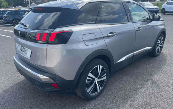 peugeot-3008-1-5-bluehdi-130ch-e6-c-allure-business-s-s-eat8 - 979674713