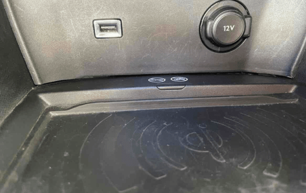 peugeot-3008-1-5-bluehdi-130ch-e6-c-allure-business-s-s-eat8 - 979674713