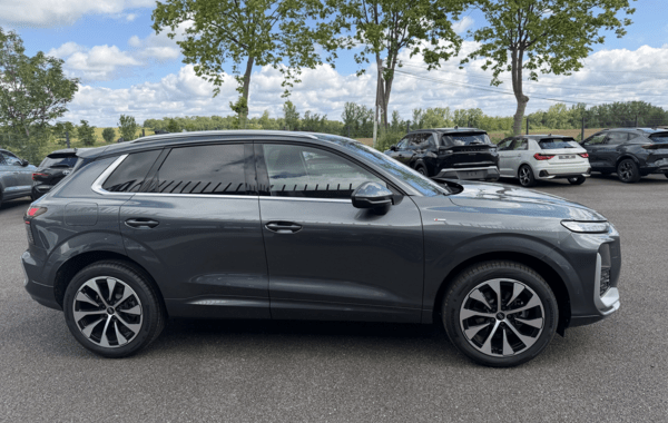 audi-q3-1-5-tfsi-150ch-hybride-s-line-s-tronic-7 - 979774713