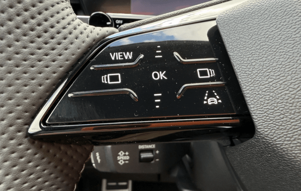 audi-q3-1-5-tfsi-150ch-hybride-s-line-s-tronic-7 - 979784713