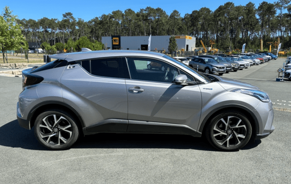 toyota-c-hr-122h-edition-2wd-e-cvt-rc18 - 979814713