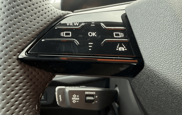 audi-q3-1-5-tfsi-150ch-hybride-s-line-s-tronic-7 - 979884713
