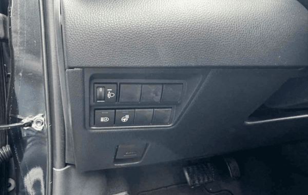 toyota-yaris-116h-design-5p-my25 - 980034713