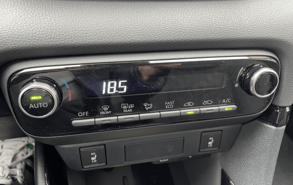toyota-yaris-116h-design-5p-my25 - 980044713