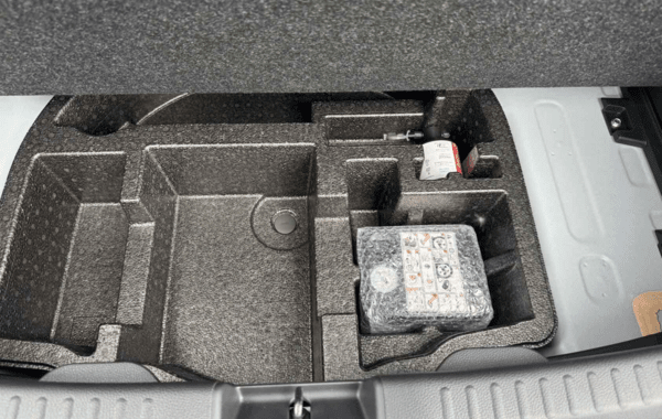 toyota-yaris-116h-design-5p-my25 - 980084713