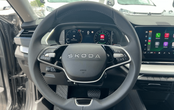 skoda-octavia-combi-2-0-tdi-scr-150ch-selection-dsg7 - 980204713