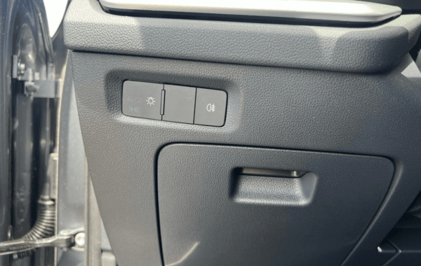 skoda-octavia-combi-2-0-tdi-scr-150ch-selection-dsg7 - 980204713