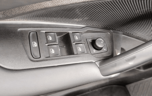 volkswagen-tiguan-1-5-etsi-150ch-elegance-dsg7 - 980354713