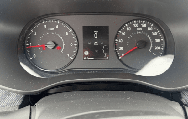 dacia-sandero-1-0-tce-110ch-stepway-expression-25 - 982734713