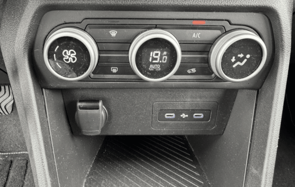 dacia-sandero-1-0-tce-110ch-stepway-expression-25 - 982734713