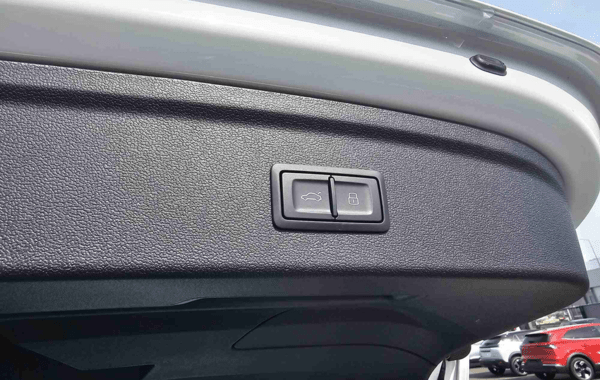 audi-a3-sportback-2-0-tdi-150ch-s-line-s-tronic-7 - 982854713