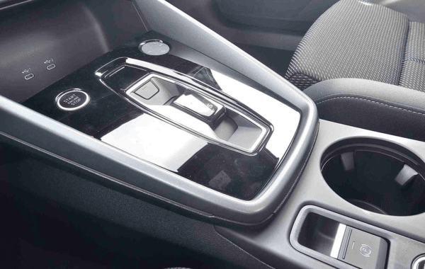 audi-a3-sportback-2-0-tdi-150ch-s-line-s-tronic-7 - 982884713