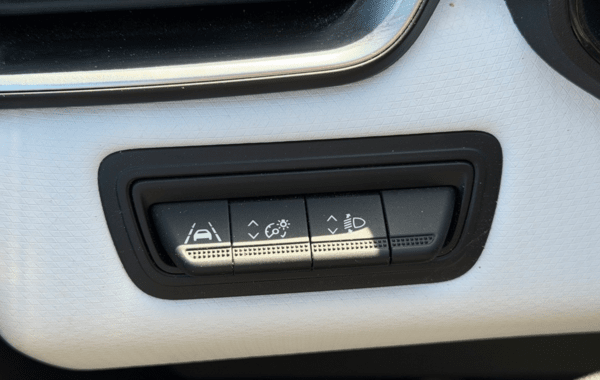 renault-clio-v-1-6-e-tech-145ch-full-hybrid-techno - 983154713
