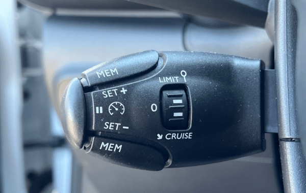 citroen-c3-puretech-82ch-feel-business-s-s-e6-d-temp - 984614713