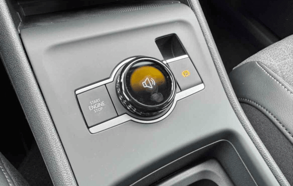 volkswagen-tiguan-2-0-tdi-150ch-life-dsg7 - 984824713