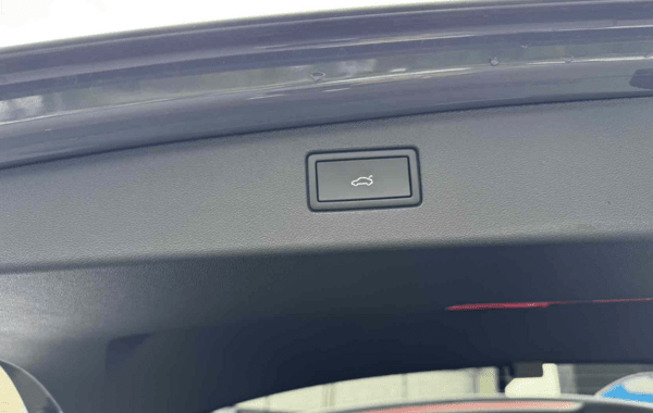 volkswagen-tiguan-2-0-tdi-150ch-life-dsg7 - 984864713