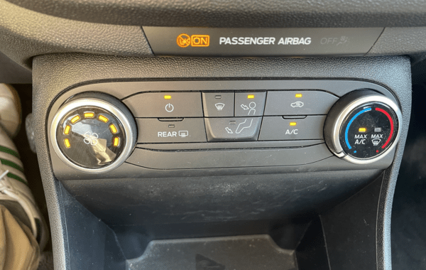 ford-fiesta-1-1-75ch-cool-connect-5p - 985324713