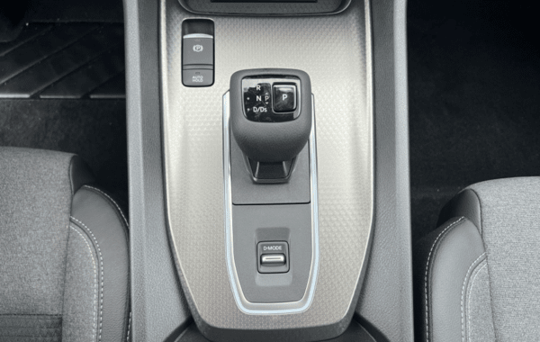 nissan-qashqai-1-3-mild-hybrid-158ch-n-connecta-xtronic-2026 - 985654713