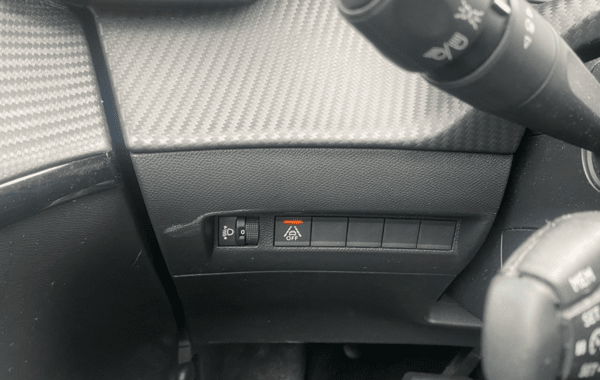 peugeot-208-e-208-136ch-active - 985684713