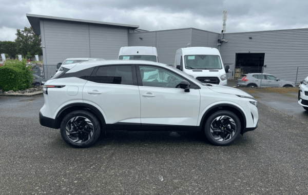 nissan-qashqai-1-3-mild-hybrid-158ch-n-connecta-xtronic-2026 - 985714713