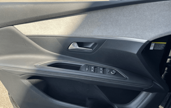 peugeot-3008-1-2-puretech-130ch-s-s-gt - 985944713