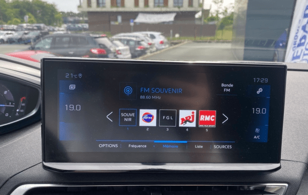 peugeot-3008-1-5-bluehdi-130ch-s-s-gt-eat8 - 986094713