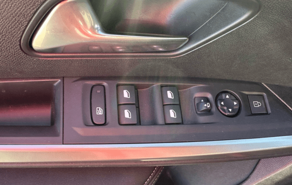 peugeot-3008-1-2-hybrid-145ch-allure-e-dcs6 - 986154713