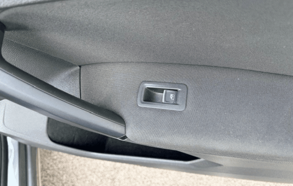 volkswagen-tiguan-1-4-tsi-125ch-confortline - 986604713