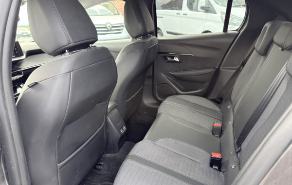 peugeot-208-1-2-puretech-100ch-s-s-allure-118g - 986654713