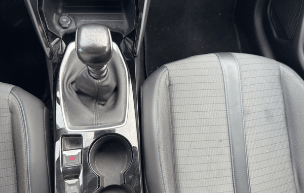 peugeot-208-1-2-puretech-100ch-s-s-allure-118g - 986654713