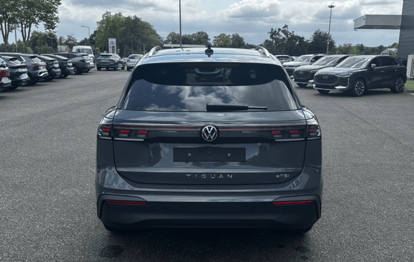 volkswagen-tiguan-1-5-etsi-131ch-life-dsg7 - 986664713