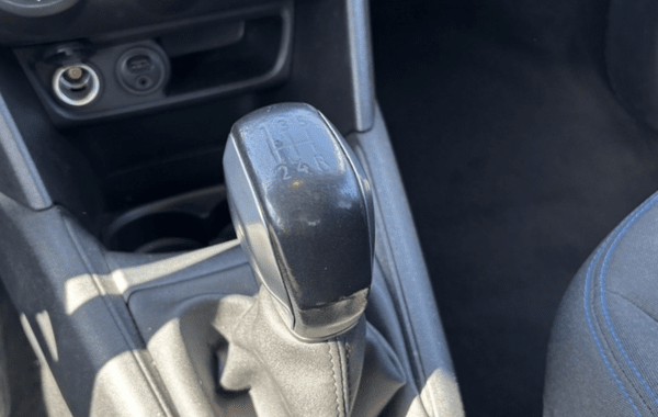 peugeot-208-1-6-bluehdi-100ch-style-5p - 986974713