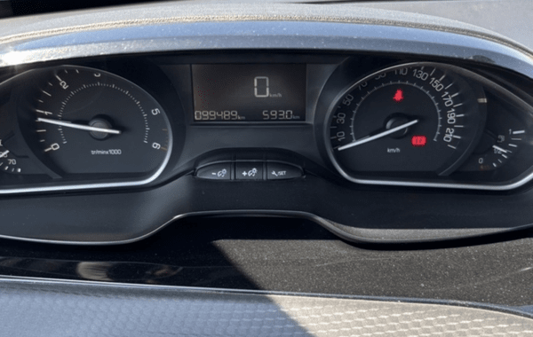 peugeot-208-1-6-bluehdi-100ch-style-5p - 986974713