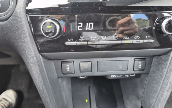 toyota-yaris-cross-130h-design-my26 - 987384713