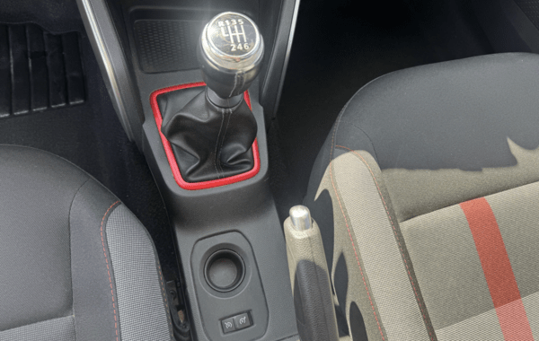 dacia-duster-1-5-blue-dci-115ch-techroad-4x2 - 988404713