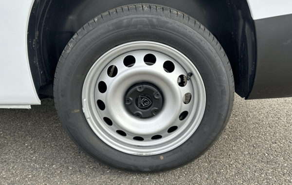 peugeot-partner-xl-diesel-130ch-automatique - 988474713