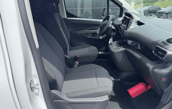 peugeot-partner-xl-diesel-130ch-automatique - 988534713