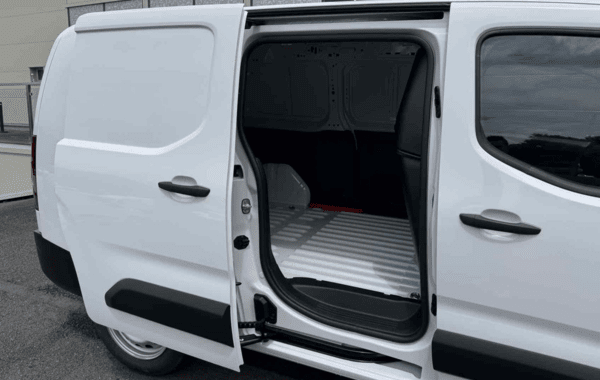 peugeot-partner-xl-diesel-130ch-automatique - 988544713