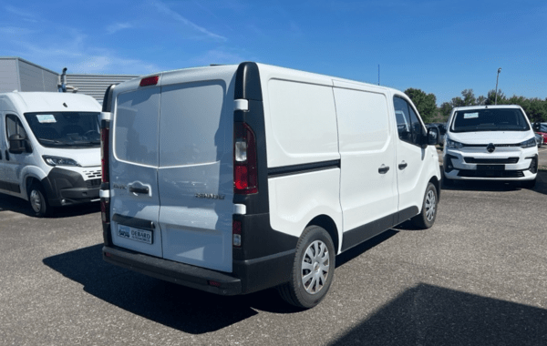 renault-trafic-iii-fg-l1h1-1000-2-0-dci-120ch-grand-confort-s-s-e6 - 989434713