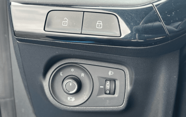 mg-motor-mg3-1-5-hybrid-195ch-luxury - 989834713