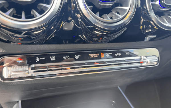 mercedes-gla-200-163ch-progressive-line-7g-dct - 990984713