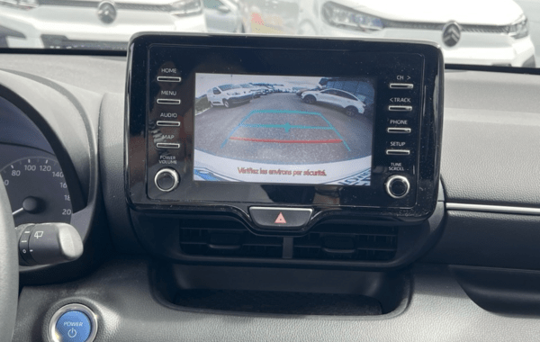 toyota-yaris-116h-design-5p-my22 - 992414713