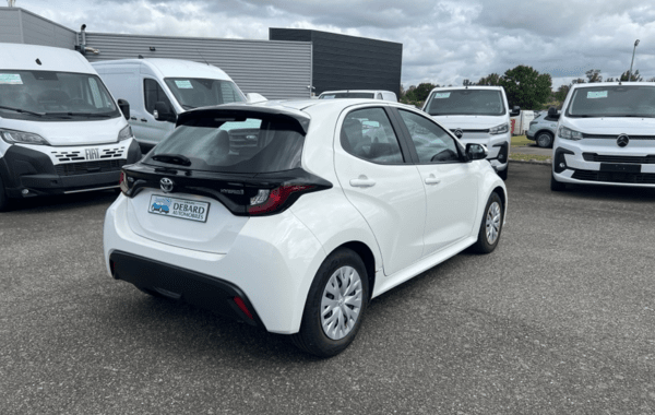 toyota-yaris-116h-design-5p-my22 - 992414713