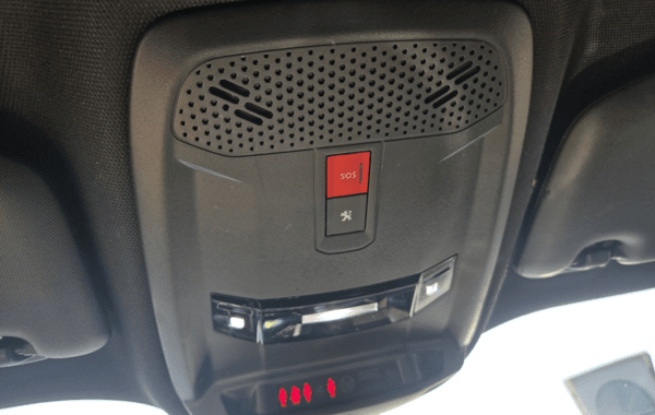 peugeot-2008-1-5-bluehdi-130ch-s-s-gt-line-eat8 - 992484713